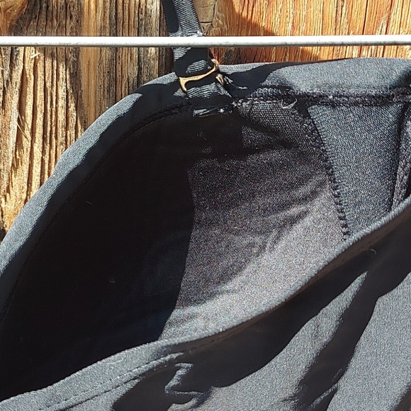 Black Tanktop/swim top - Picture 10 of 11